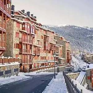 clido-estudio-con-preciosas-vistas-a-la-montaa.andorra-la-vella-hotels.net/